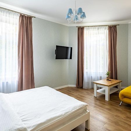 Leontovycha Apartment Львов Экстерьер фото