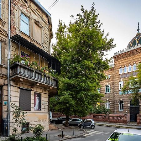 Leontovycha Apartment Львов Экстерьер фото