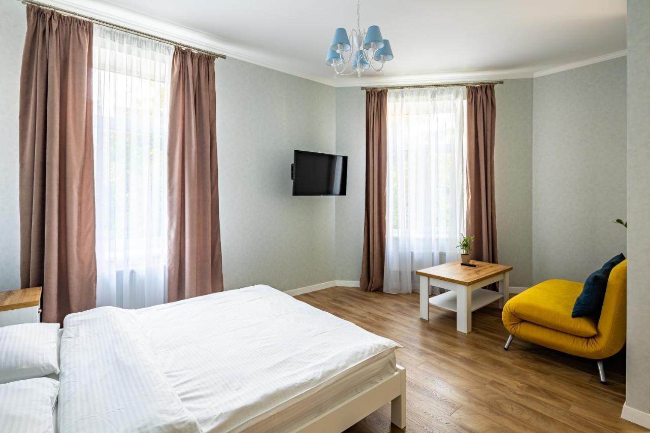 Leontovycha Apartment Львов Экстерьер фото